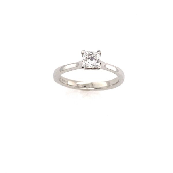 0.40ct Princess Cut Diamond, Set In Solitaire Ring In Platinum