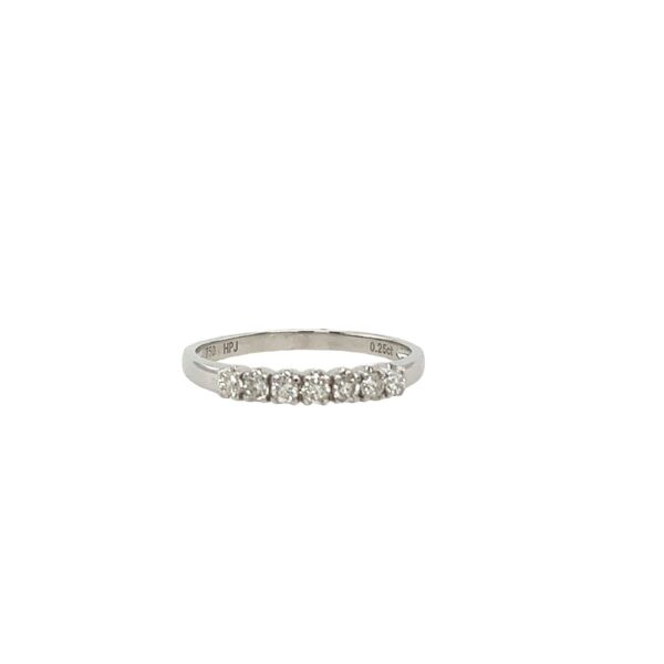 18ct White Diamond Ring With 0.25ct Round Brilliant Cut Diamonds