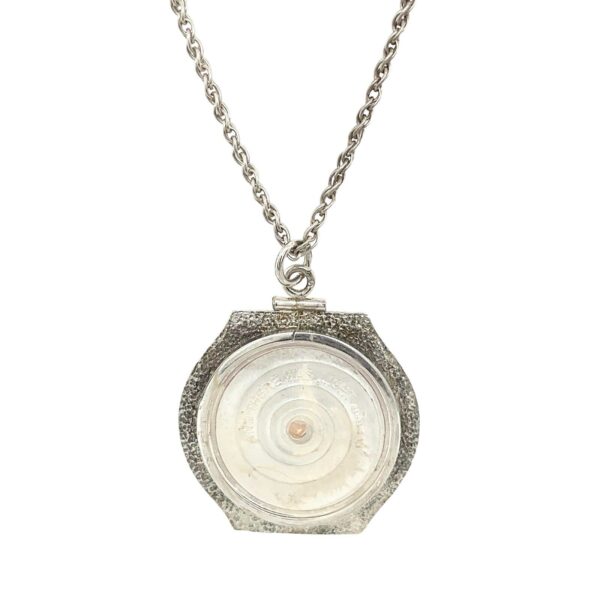 925 Silver Pendant Suspended from 24" Silver Chain