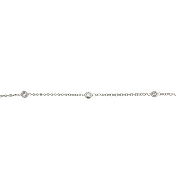 18ct White Gold Bracelet Set With 3 Round Brilliant Diamonds