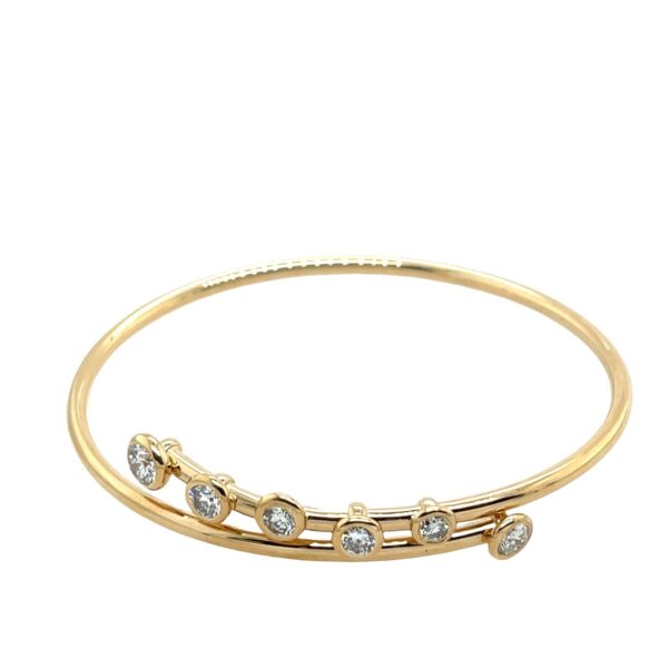 18ct Yellow Gold Interlocking Diamond Bangle – 6 Natural Diamonds (1.05ct)