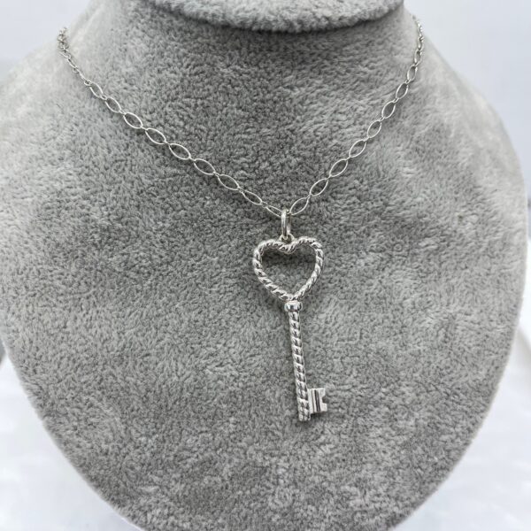 Tiffany & Co. Sterling Silver 925 Twisted Heart Key Pendant & Necklace