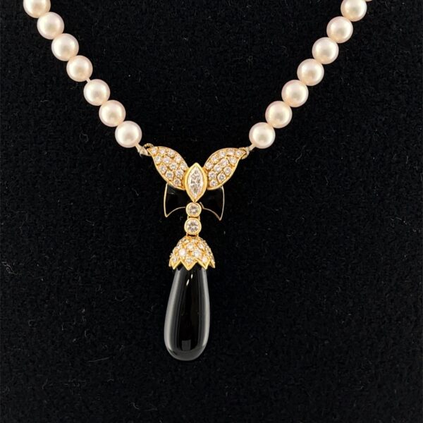 Vintage Pearl Necklace with Diamond & Black Onyx Drop Pendant – 18ct Yellow Gold
