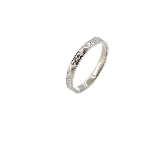 Vintage Platinum 2.6mm Hand-Engraved Wedding Band