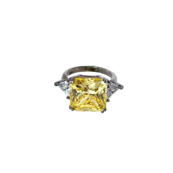 925 Sterling Silver 3-Stone Cubic Zirconia Ring