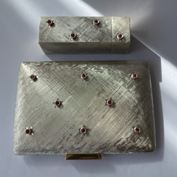 Buccellati-Style Ruby-Incrusted Silver and 18K Yellow Gold Powder Compact
